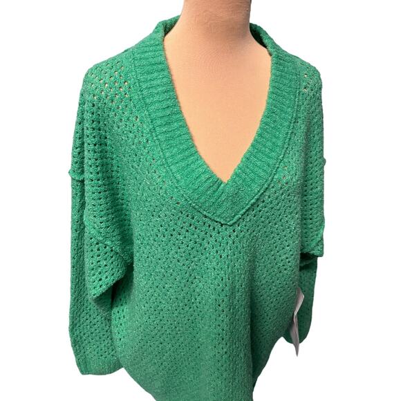 AERIE Women’s Open Weave Oversized Cozy Boucle V-Neck Sweater | Size M - Picture 1 of 8